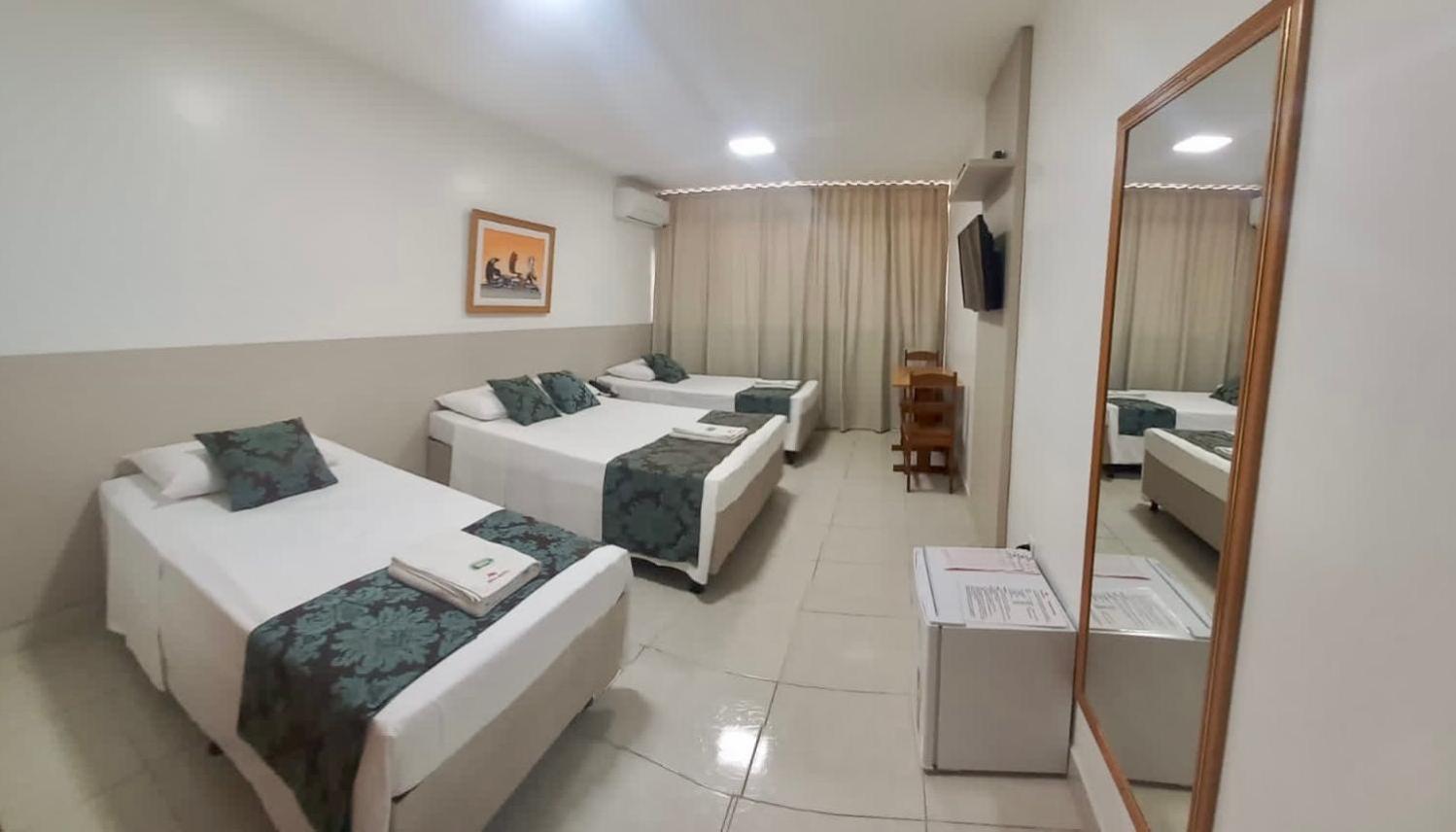Max Hotel Nucleo Bandeirante Exterior photo