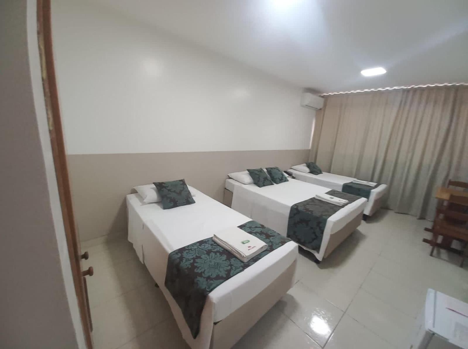 Max Hotel Nucleo Bandeirante Exterior photo