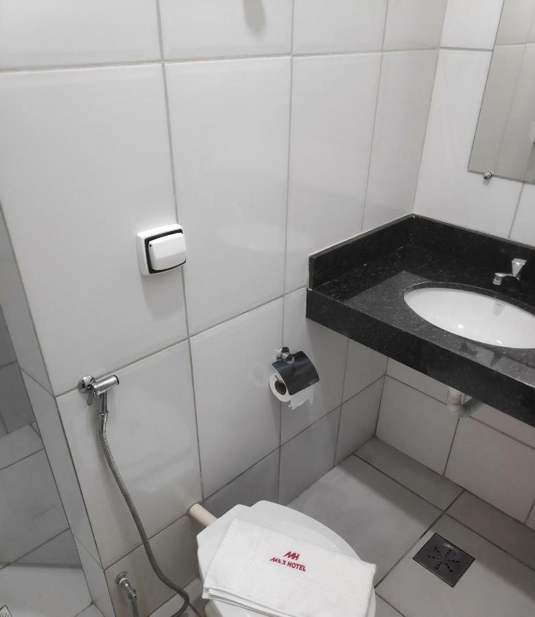 Max Hotel Nucleo Bandeirante Exterior photo