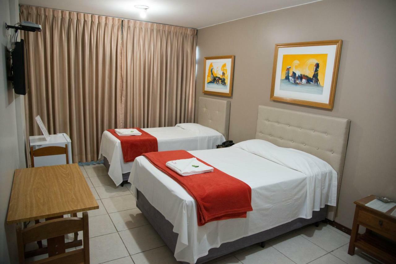 Max Hotel Nucleo Bandeirante Exterior photo